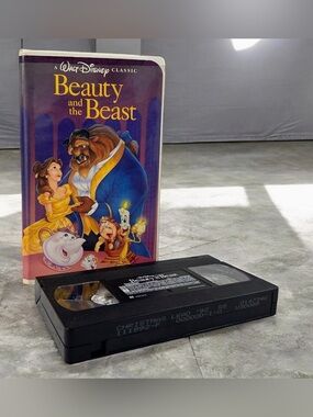 Disney Beauty And The Beast Black Diamond VHS 1325 Classic Clamshell 1992